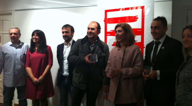 Premio Del Viajar 2014 de la Alacena Roja